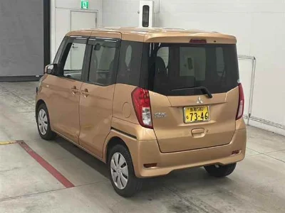 Mitsubishi eK X Space