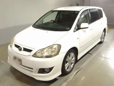 Toyota Ipsum