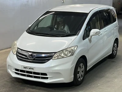 HONDA FREED