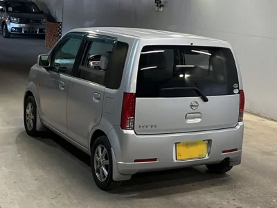 Nissan Otti