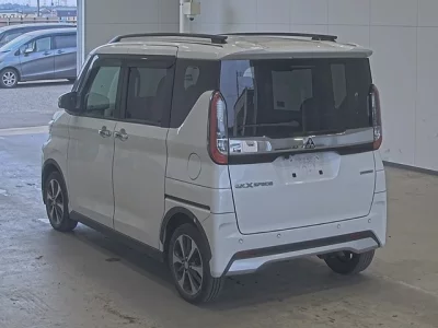 Mitsubishi eK X Space