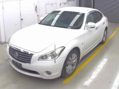 Nissan Fuga