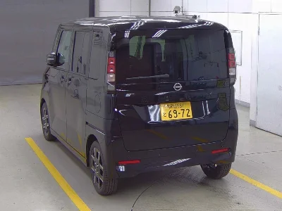 Статистика аукционов Nissan Roox