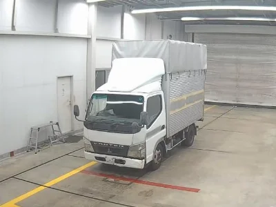 Mitsubishi Fuso Canter