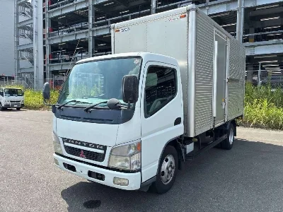 Mitsubishi Fuso Canter