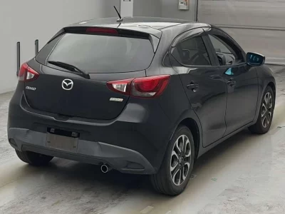 Статистика аукционов Mazda Demio