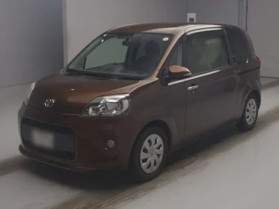 TOYOTA PORTE