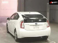 Цена авто Toyota Prius с аукционов Японии, номер кузова ZVW30, пробег 167 000, оценка 2