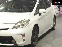 Цена авто Toyota Prius с аукционов Японии, номер кузова ZVW30, пробег 167 000, оценка 2