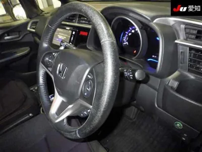 Honda FIT HYBRID