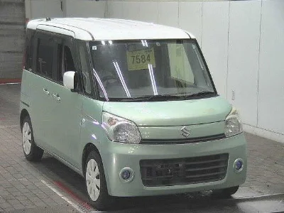 Suzuki Spacia
