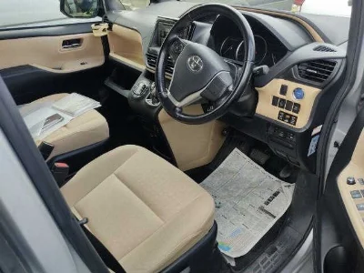 Статистика аукционов Toyota Noah