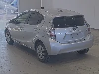 Цена авто Toyota Aqua с аукционов Японии, номер кузова NHP10, пробег 111 000, оценка 8