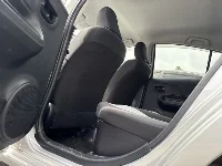 Цена авто Toyota Aqua с аукционов Японии, номер кузова NHP10, пробег 111 000, оценка 8