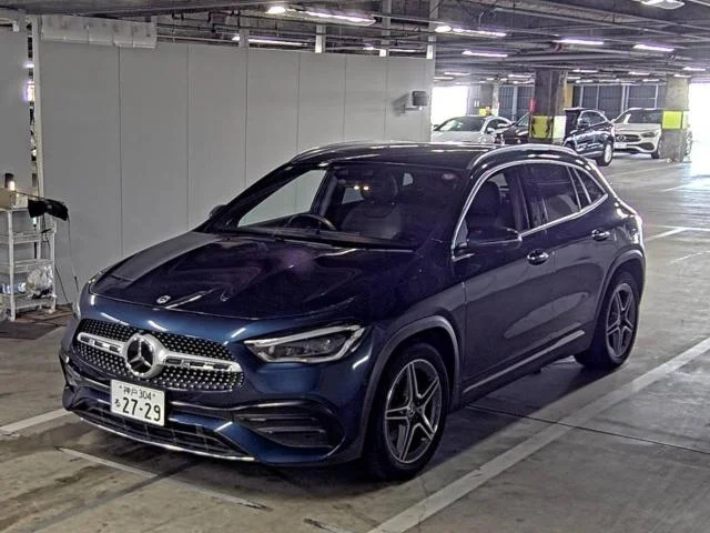 Mercedes-Benz GLA  с аукциона в Японии