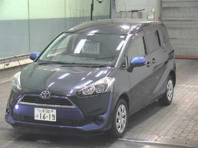 Toyota Sienta