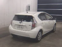 Цена авто Toyota Aqua с аукционов Японии, номер кузова NHP10, пробег 104 000, оценка 2