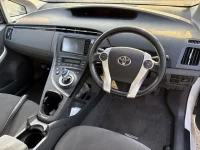 Цена авто Toyota Prius с аукционов Японии, номер кузова ZVW30, пробег 299 000, оценка 2