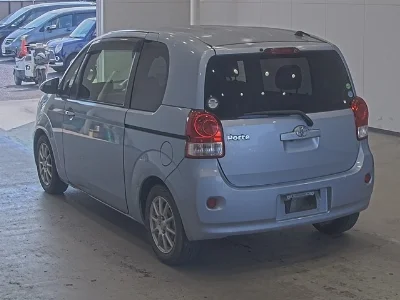 TOYOTA PORTE
