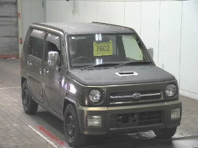 DAIHATSU NAKED