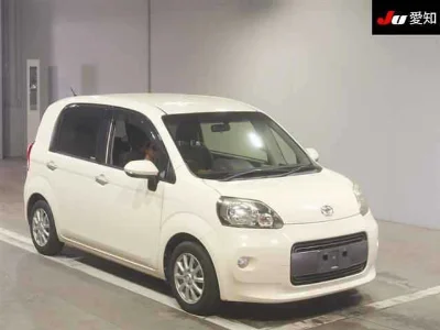 TOYOTA PORTE