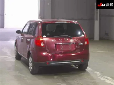 Mazda Verisa