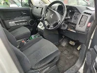 Цена авто Mitsubishi  с аукционов Японии, номер кузова CV5W, пробег 135 000, оценка 8
