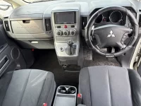 Цена авто Mitsubishi  с аукционов Японии, номер кузова CV5W, пробег 155 000, оценка 13