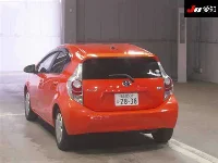 Цена авто Toyota Aqua с аукционов Японии, номер кузова NHP10, пробег 146 000, оценка 2