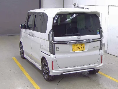 Honda N BOX CUSTOM