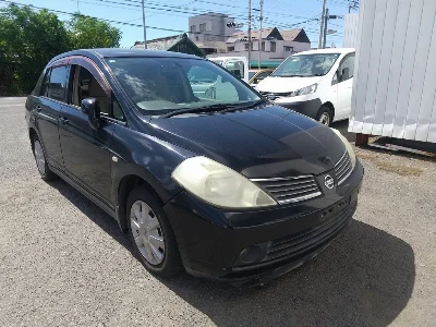 Nissan Tiida Latio