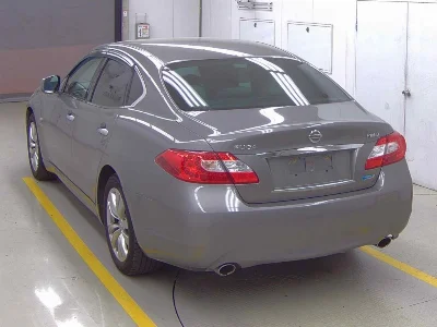 Nissan FUGA HYBRID
