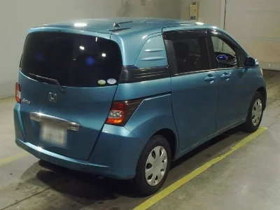 Honda Freed Spike