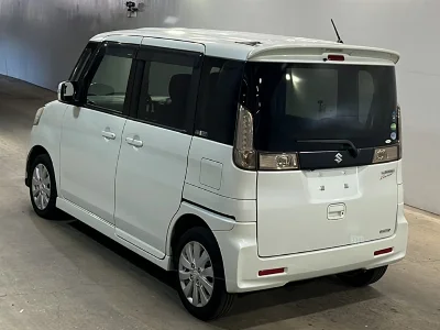 Suzuki Spacia Custom