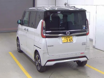 Статистика аукционов Nissan Roox