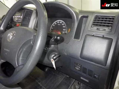 Toyota LiteAce Van
