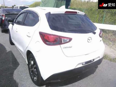 Статистика аукционов Mazda Demio