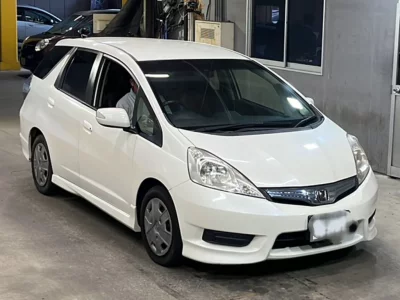 Honda FIT SHUTTLE HYBRID