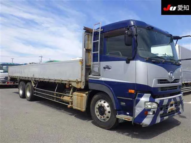 NISSAN DIESEL (UD) QUON  с аукциона в Японии
