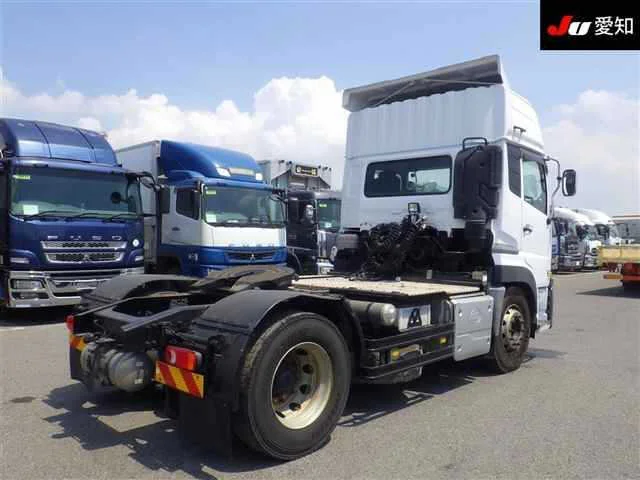 NISSAN DIESEL (UD) QUON  с аукциона в Японии