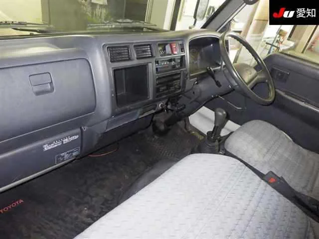 Toyota TOYOACE TRUCK  с аукциона в Японии