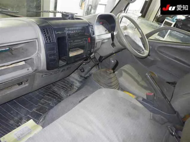 Hino DUTRO TRUCK  с аукциона в Японии