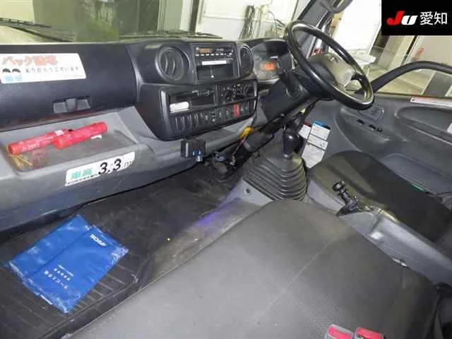 Hino DUTRO TRUCK  с аукциона в Японии