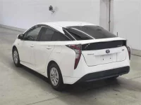 Цена авто Toyota Prius с аукционов Японии, номер кузова ZVW50, пробег 223 000, оценка 6