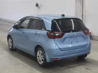 Цена авто Honda Fit с аукционов Японии, номер кузова GR1, пробег 33 000, оценка 6