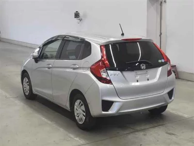 Статистика аукционов Honda Fit