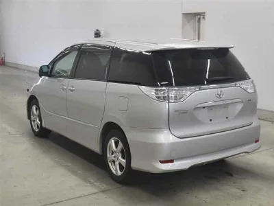 Статистика аукционов Toyota Estima