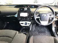 Цена авто Toyota Prius с аукционов Японии, номер кузова ZVW50, пробег 110 000, оценка 8