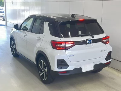 DAIHATSU ROCKY