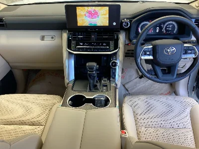 TOYOTA LAND CRUISER